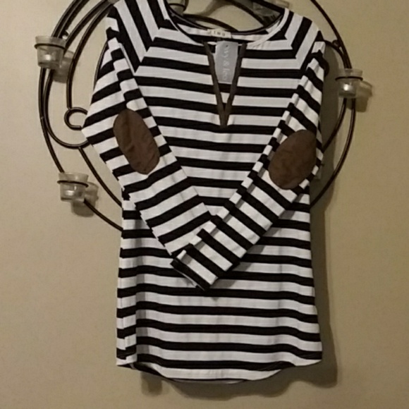 Women's top - Picture 1 of 2